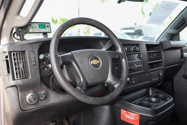 2016 Chevrolet Express 4500 Base