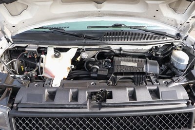 2016 Chevrolet Express 4500 Base