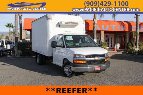 2016 Chevrolet Express 4500 Base