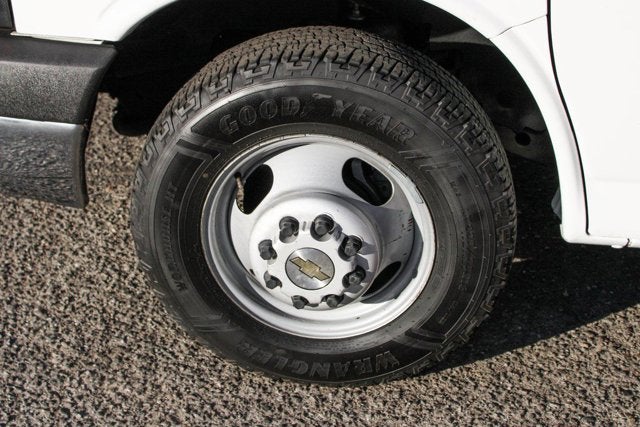 2016 Chevrolet Express 4500 Base