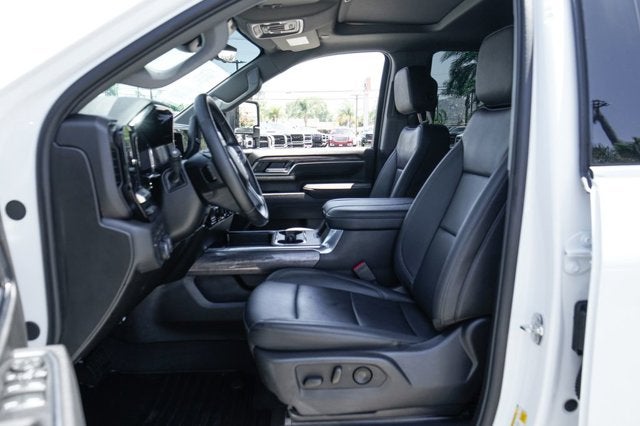 2025 Chevrolet Silverado 2500HD LTZ