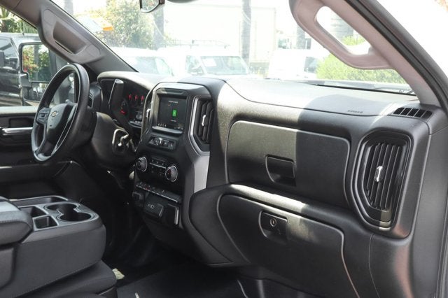 2024 Chevrolet Silverado 2500HD Custom