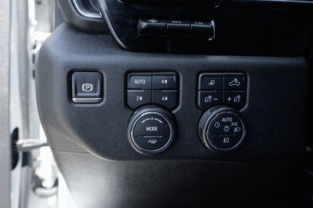 2024 Chevrolet Silverado 3500HD LTZ