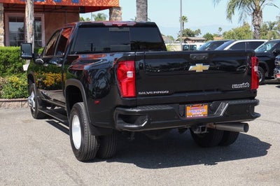 2022 Chevrolet Silverado 3500HD High Country