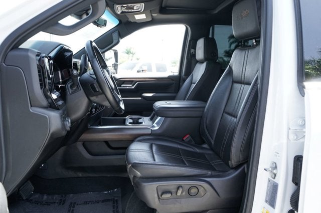 2024 Chevrolet Silverado 3500HD High Country