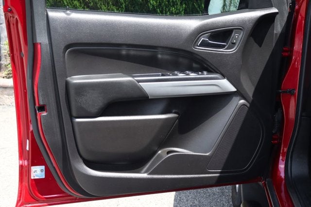 2017 Chevrolet Colorado LT