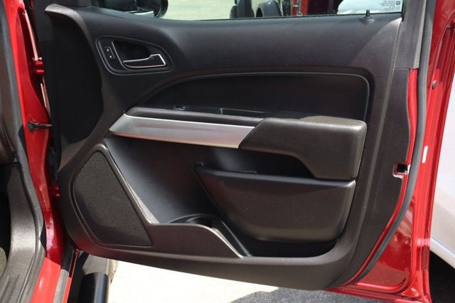 2017 Chevrolet Colorado LT