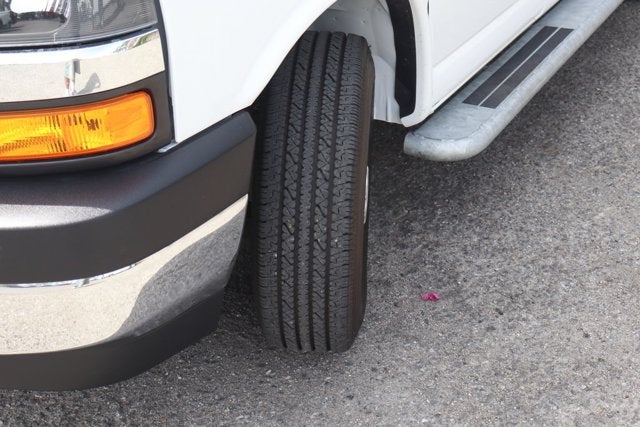 2025 Chevrolet Express 2500 Work Van