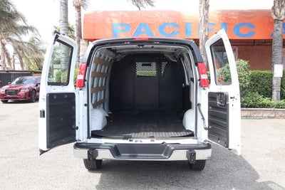 2025 Chevrolet Express 2500 Work Van