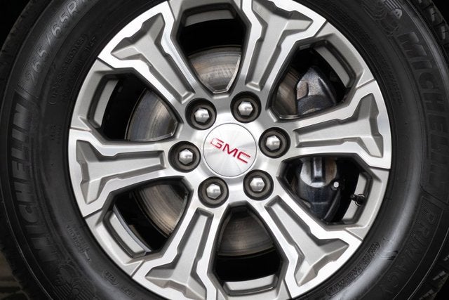 2022 GMC Yukon SLE