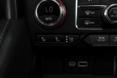 2024 GMC Yukon AT4