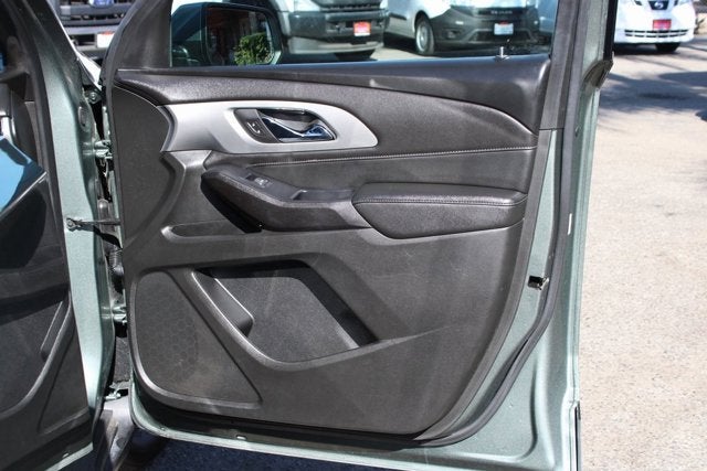 2022 Chevrolet Traverse LT