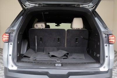 2023 Chevrolet Traverse LT