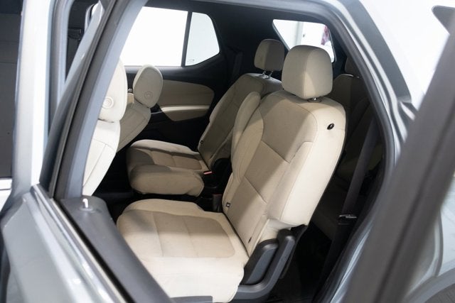 2023 Chevrolet Traverse LT
