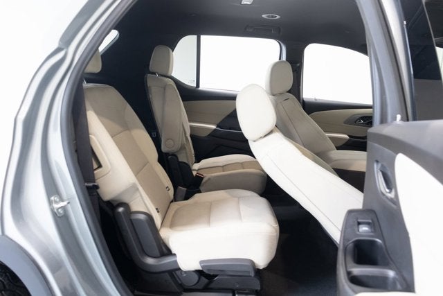 2023 Chevrolet Traverse LT