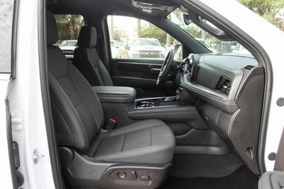 2025 Chevrolet Suburban LS