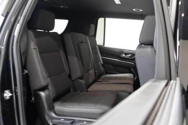 2024 Chevrolet Suburban LS
