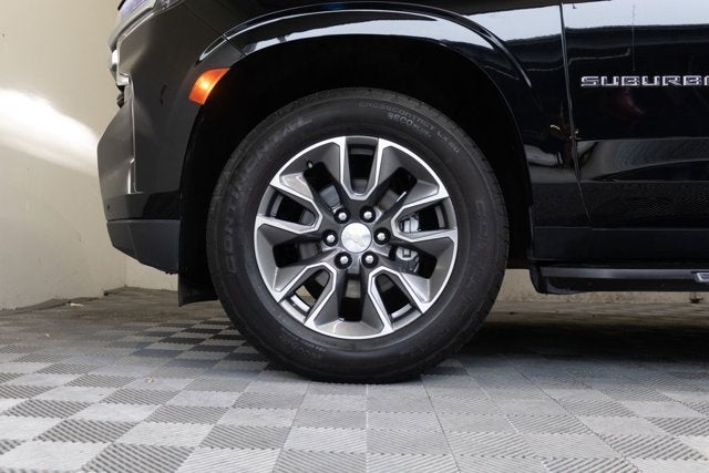2024 Chevrolet Suburban LS