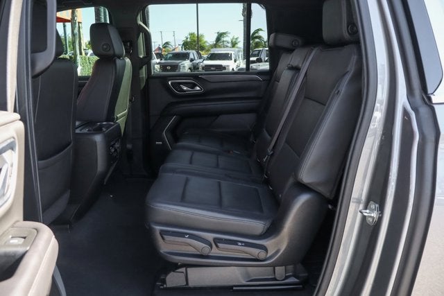 2021 Chevrolet Suburban LT