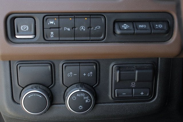 2021 Chevrolet Suburban High Country