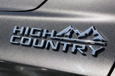 2021 Chevrolet Suburban High Country