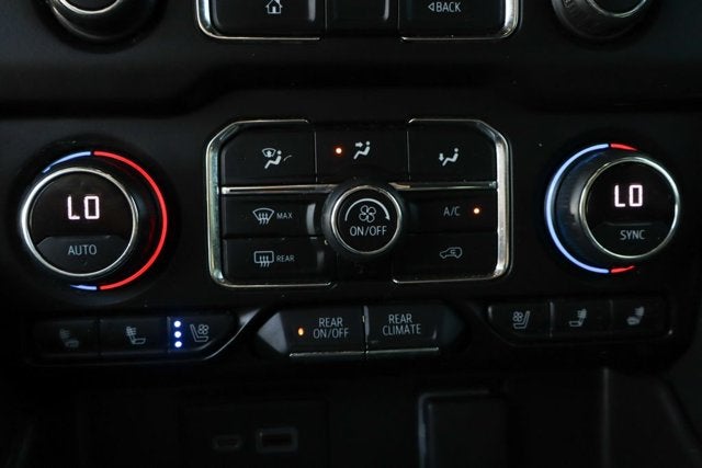2021 Chevrolet Suburban High Country