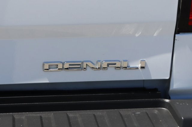 2015 GMC Sierra 2500HD Denali
