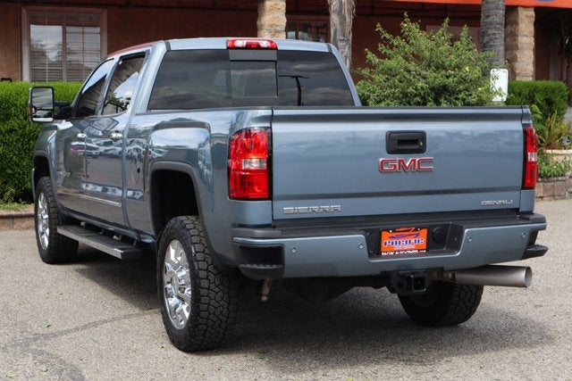 2016 GMC Sierra 2500HD Denali