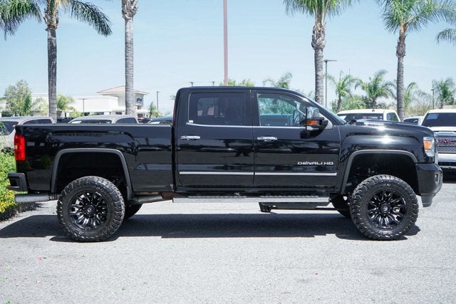 2017 GMC Sierra 2500HD Denali