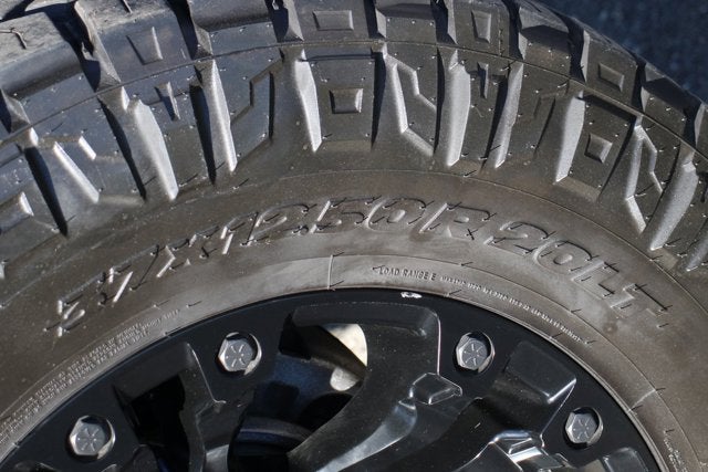 2023 GMC Sierra 2500HD AT4