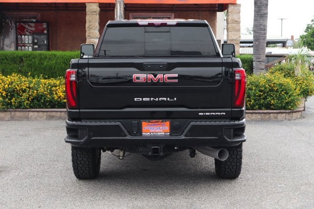 2024 GMC Sierra 2500HD Denali