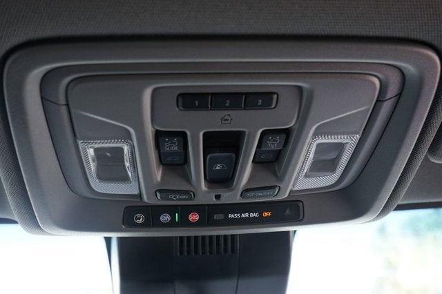 2024 GMC Sierra 3500HD Denali