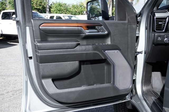 2024 GMC Sierra 3500HD Denali