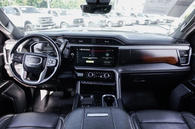 2024 GMC Sierra 3500HD Denali