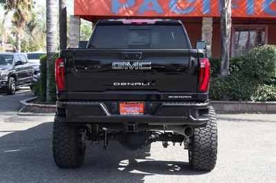2024 GMC Sierra 2500HD Denali Ultimate
