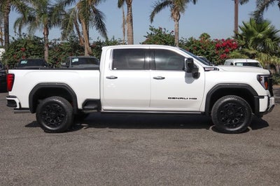 2025 GMC Sierra 2500HD Denali