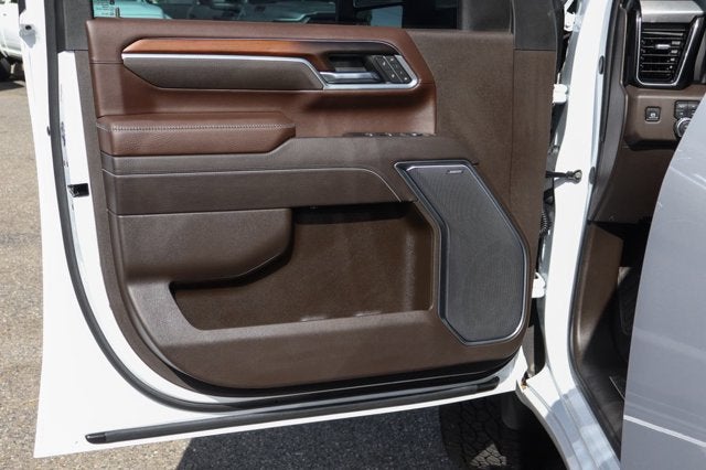 2025 GMC Sierra 2500HD Denali
