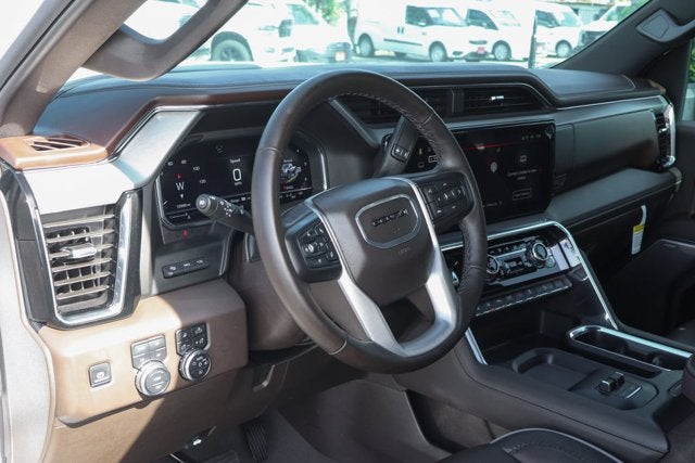 2025 GMC Sierra 2500HD Denali