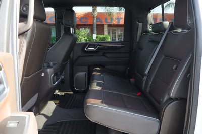 2025 GMC Sierra 2500HD Denali