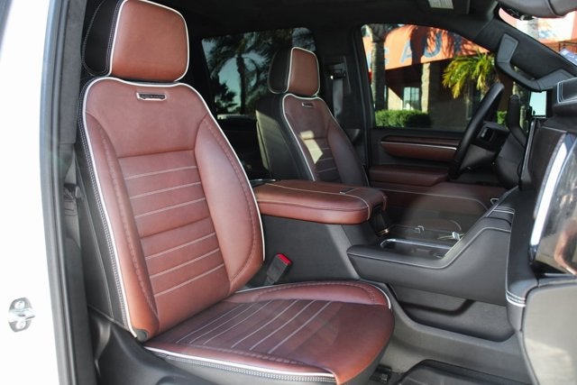 2025 GMC Sierra 2500HD Denali Ultimate