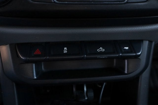 2022 GMC Canyon Elevation Standard