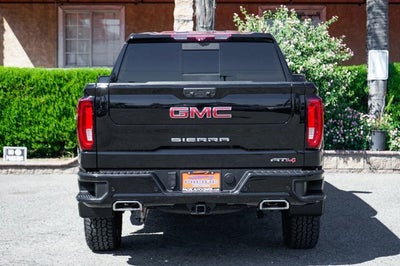 2022 GMC Sierra 1500 AT4
