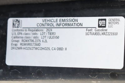 2024 GMC Sierra 1500 AT4