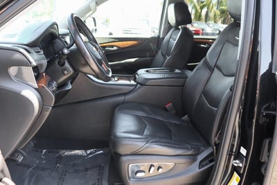 2017 Cadillac Escalade Luxury