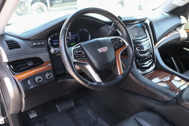 2017 Cadillac Escalade Luxury