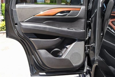 2017 Cadillac Escalade Luxury