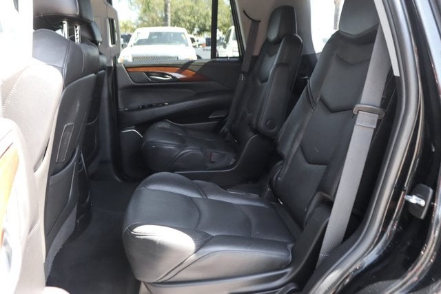 2017 Cadillac Escalade Luxury