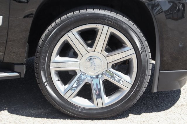 2017 Cadillac Escalade Luxury