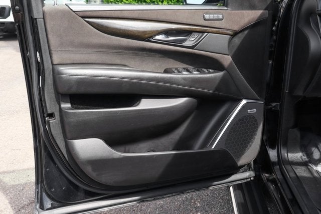 2019 Cadillac Escalade Platinum Edition