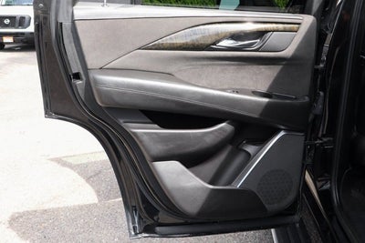 2019 Cadillac Escalade Platinum Edition